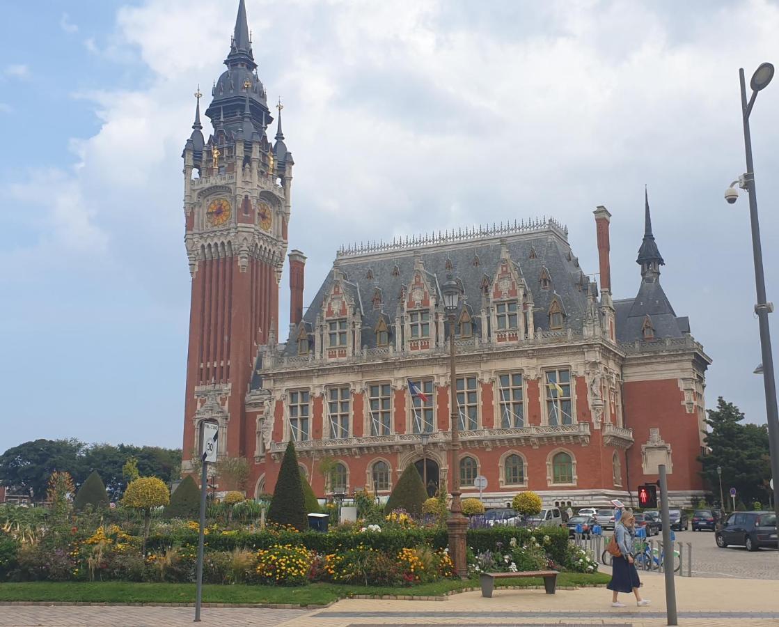 Maison A Deux Pas De L'Hotel De Ville Καλέ Εξωτερικό φωτογραφία